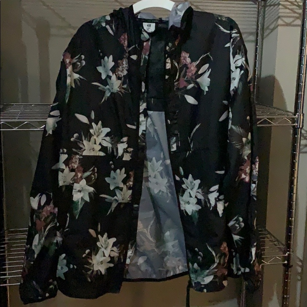 Flower windbreaker